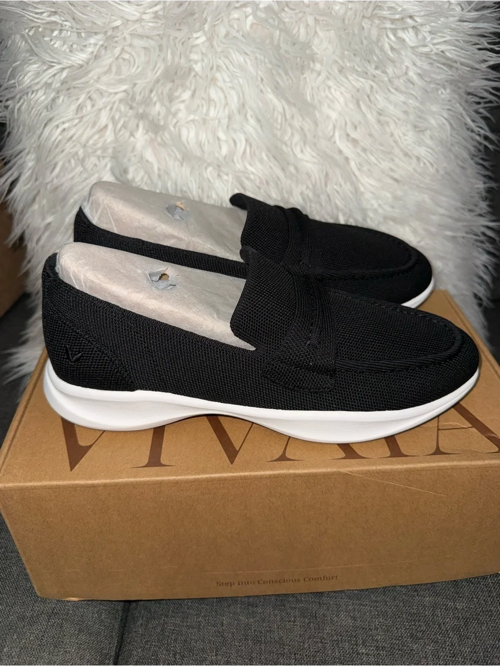 Men's Black Slip-On Knit Loafers with White Sole